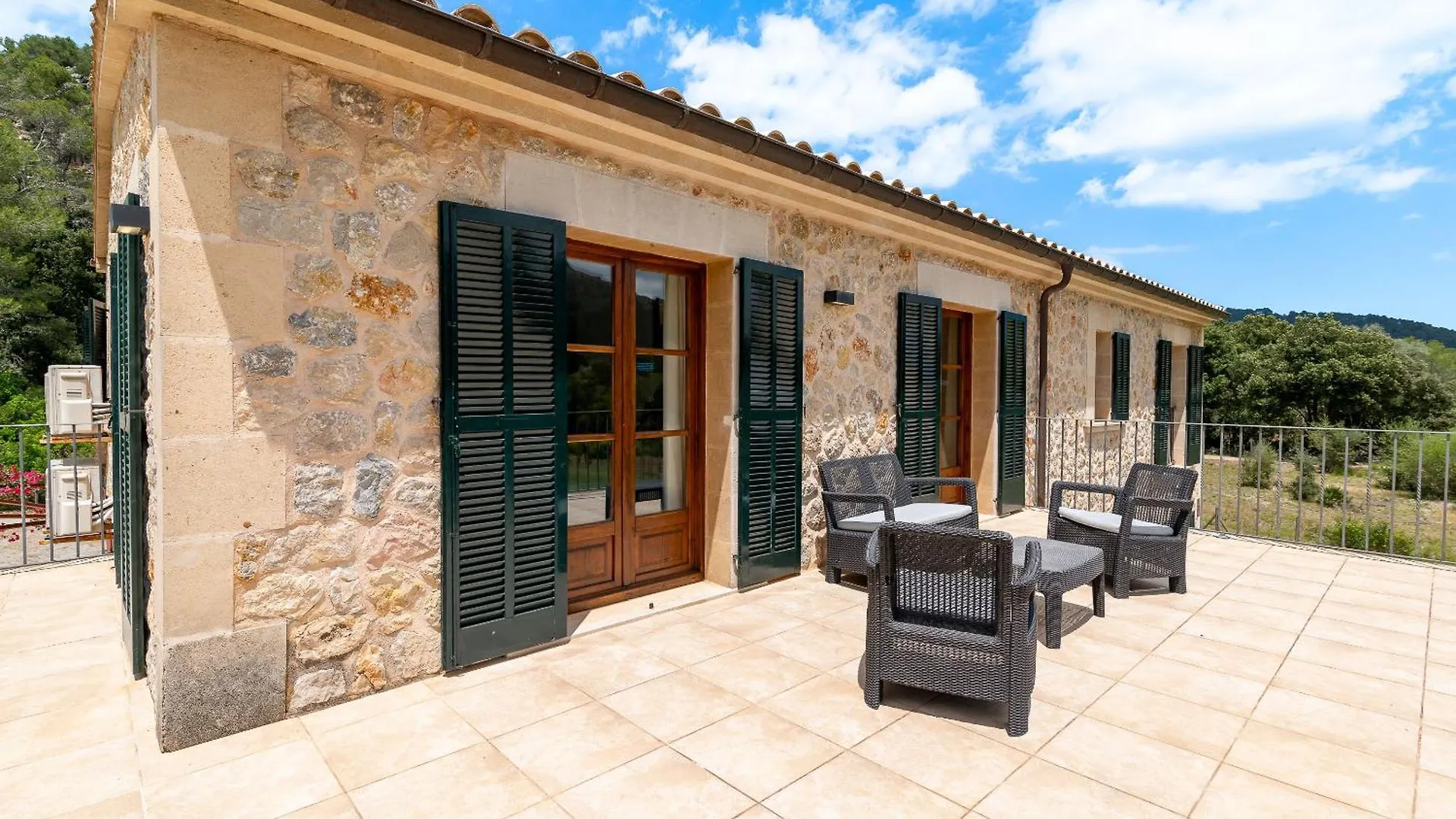 Villa Vall D'En March By Sealand Villas بويينسا